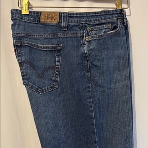 Levi's Women's 18W Blue Jeans